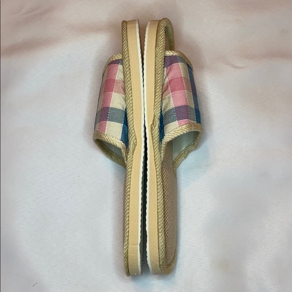 GINGHAM SLIPPERS ✨✨✨ - Picture 4 of 5